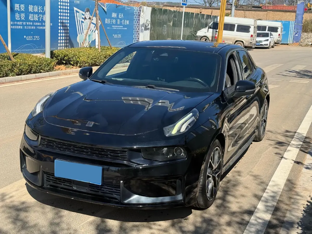 2018 LYNK&CO 03 1.5T 180HP L3 7DCT