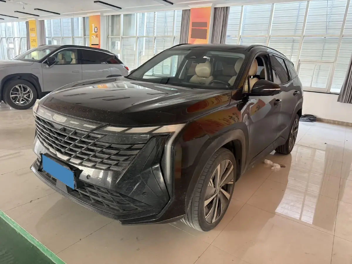 2023 Geely StarRay 1.5T 181HP L4 7DCT