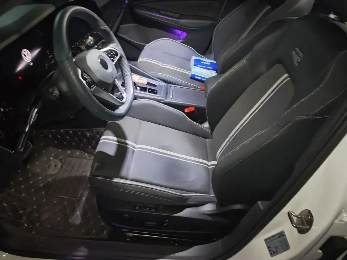 2021 Volkswagen Golf 1.4T 150HP L4 7DCT