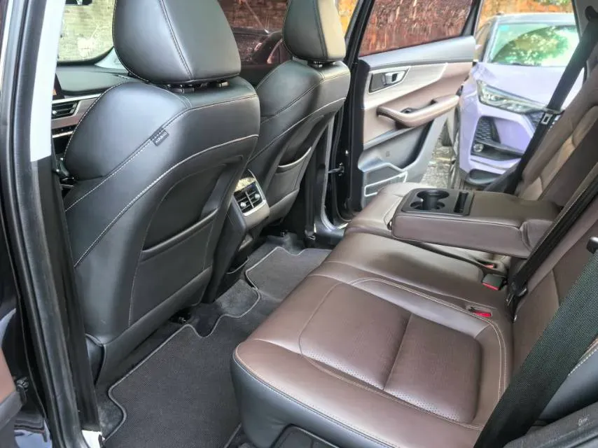 2019 Chery Tiggo 8 1.6T 197HP L4 7DCT,autocango,china used car exporter,china ev exporter,chinese used car exporter,chinese used ev exporter