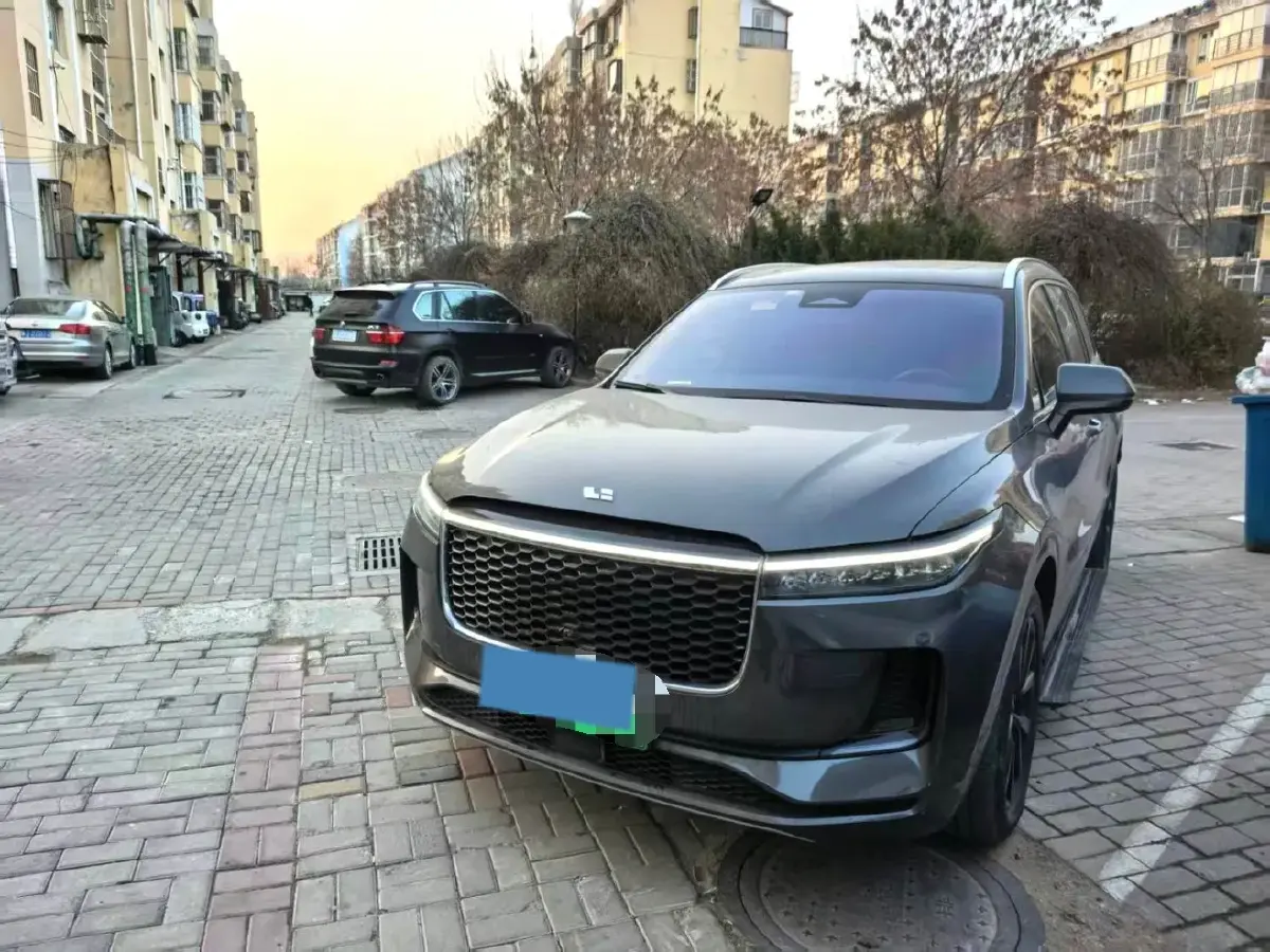 2021 Li ONE Range Extended 131HP REEV 40.5KWH