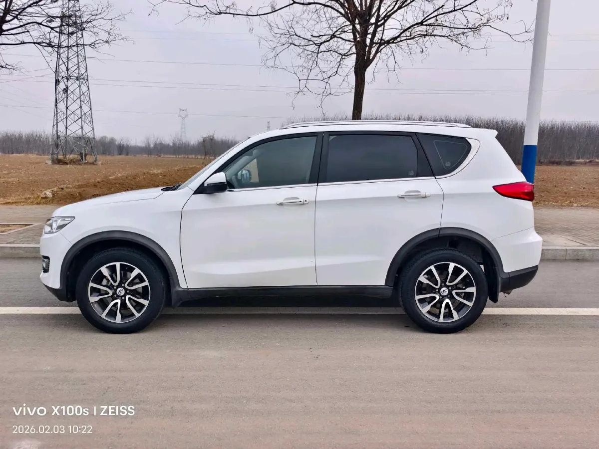 2018 KaiYi X3 1.6L 126HP L4 5MT,autocango,china used car exporter,china ev exporter,chinese used car exporter,chinese used ev exporter