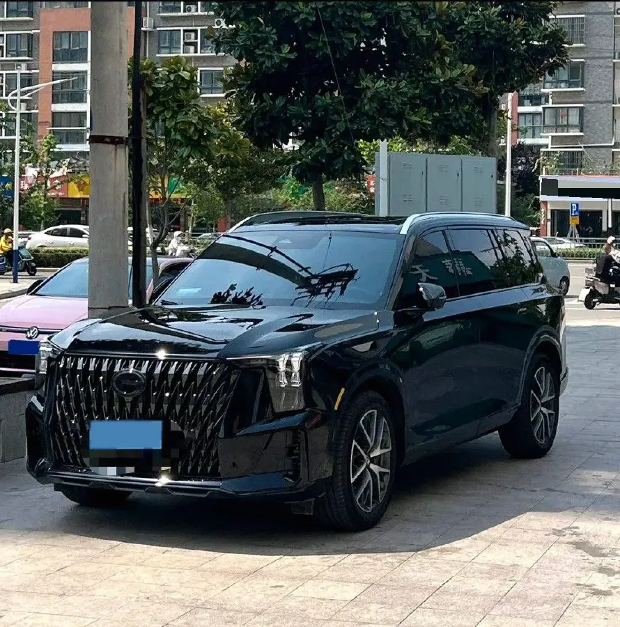 2022 GAC Trumpchi GS8 2.0T 190HP L4 E-CVT Hybrid