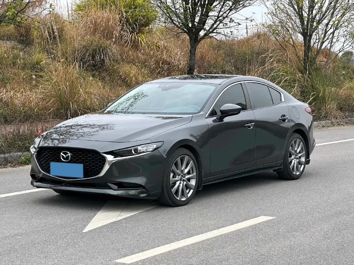 2020 Mazda 3 Axela 2.0L 158HP L4 6AT