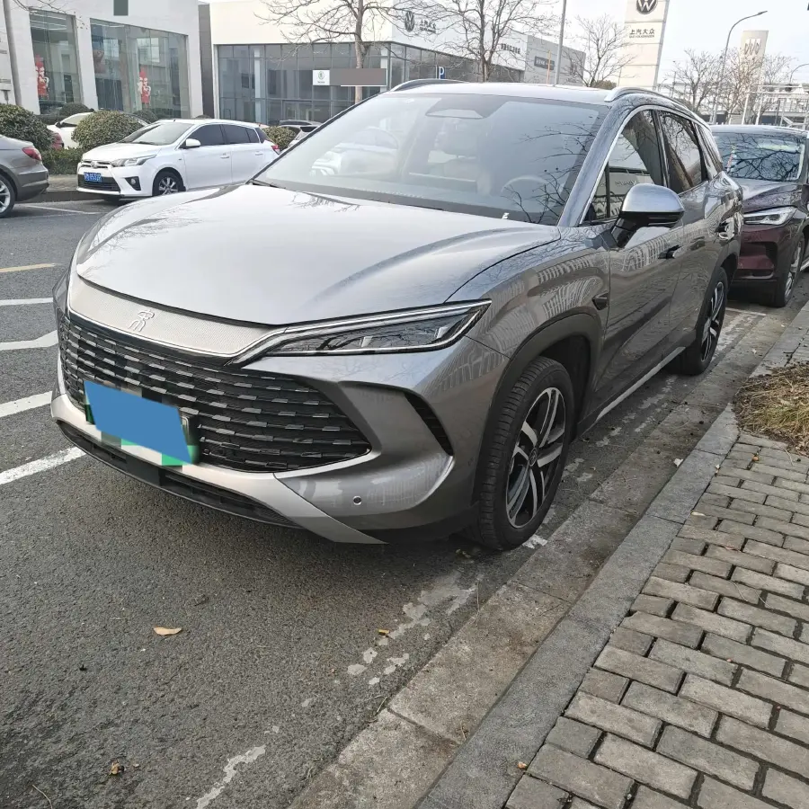 2025 BYD SongL DM-i 1.5L 101HP L4 E-CVT PHEV 18.3KWH