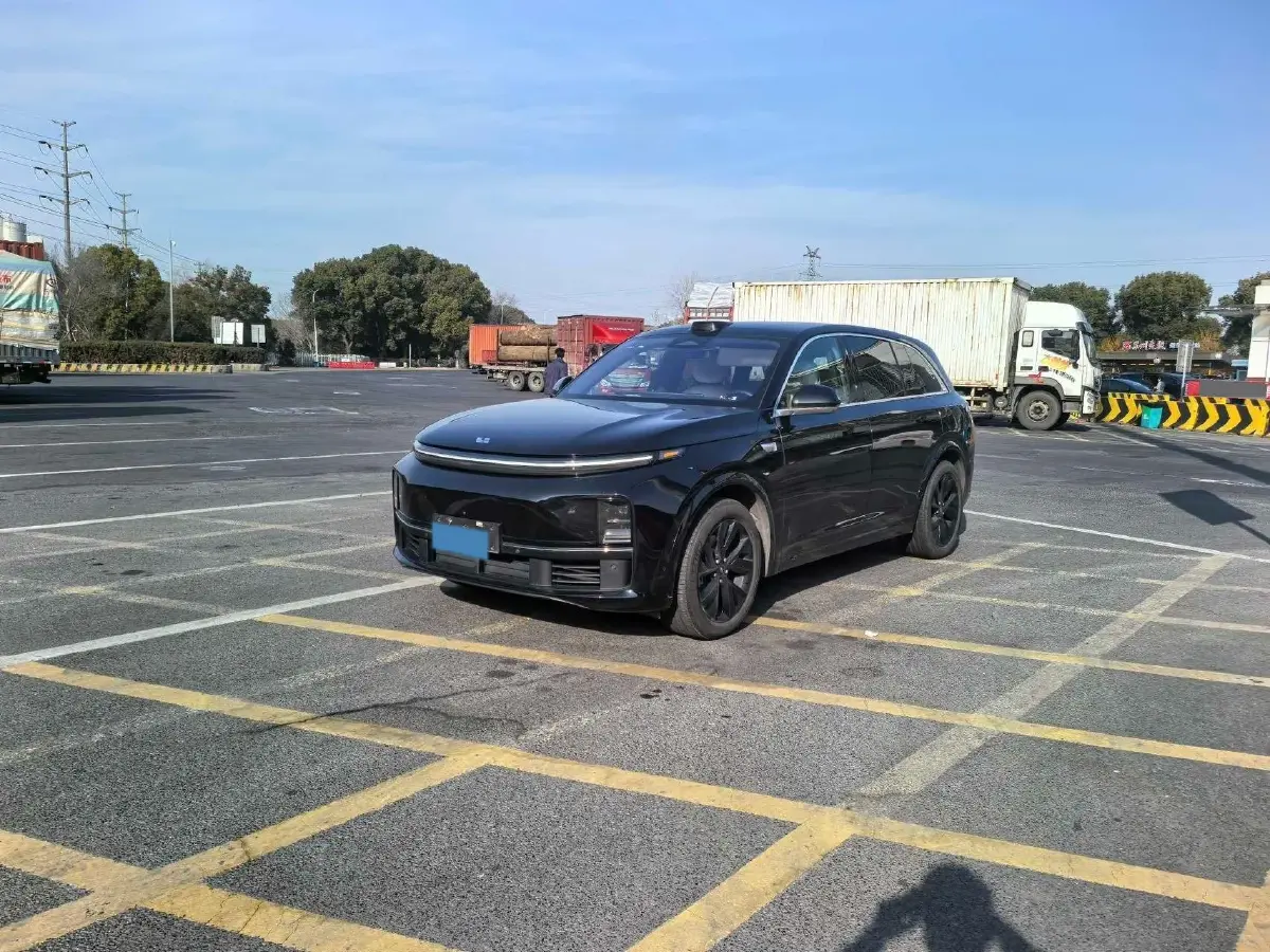 2023 Li L7 Range Extended 154HP REEV 40.9KWH