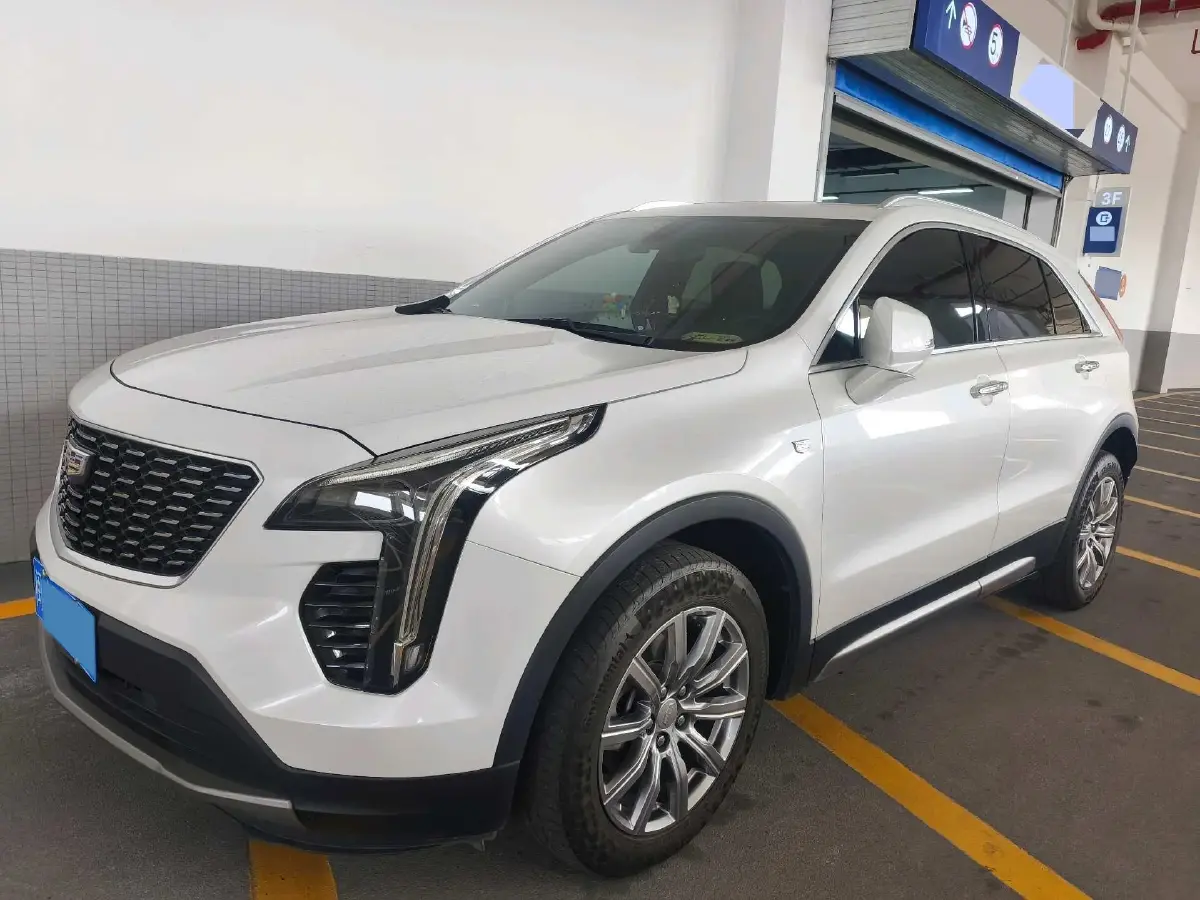 2021 Cadillac XT4 2.0T 237HP L4 9AT