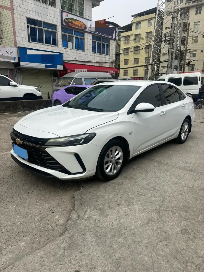 2023 Chevrolet Monza 1.5L 113HP L4 6DCT