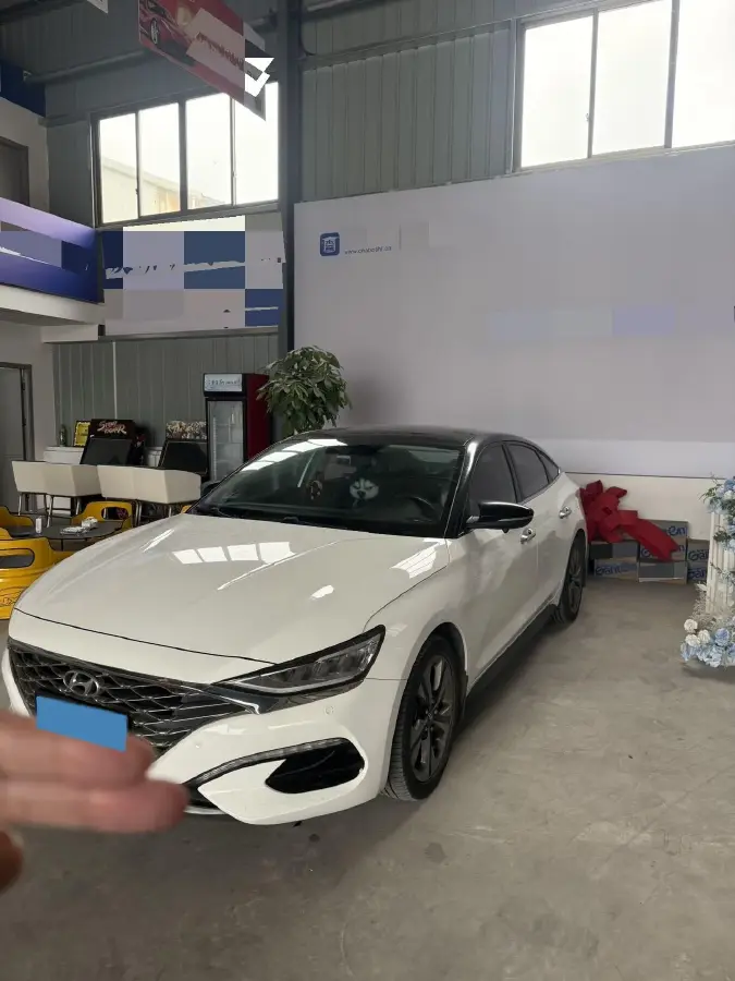 2019 Hyundai La Festa 1.6T 204HP L4 7DCT