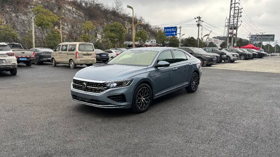 2022 Xpeng P7 BEV 60.2KWH