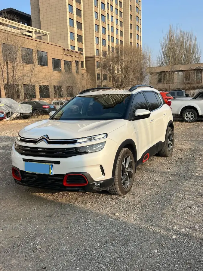 2017 Citroen C5 Aircross 1.6T 167HP L4 6AT