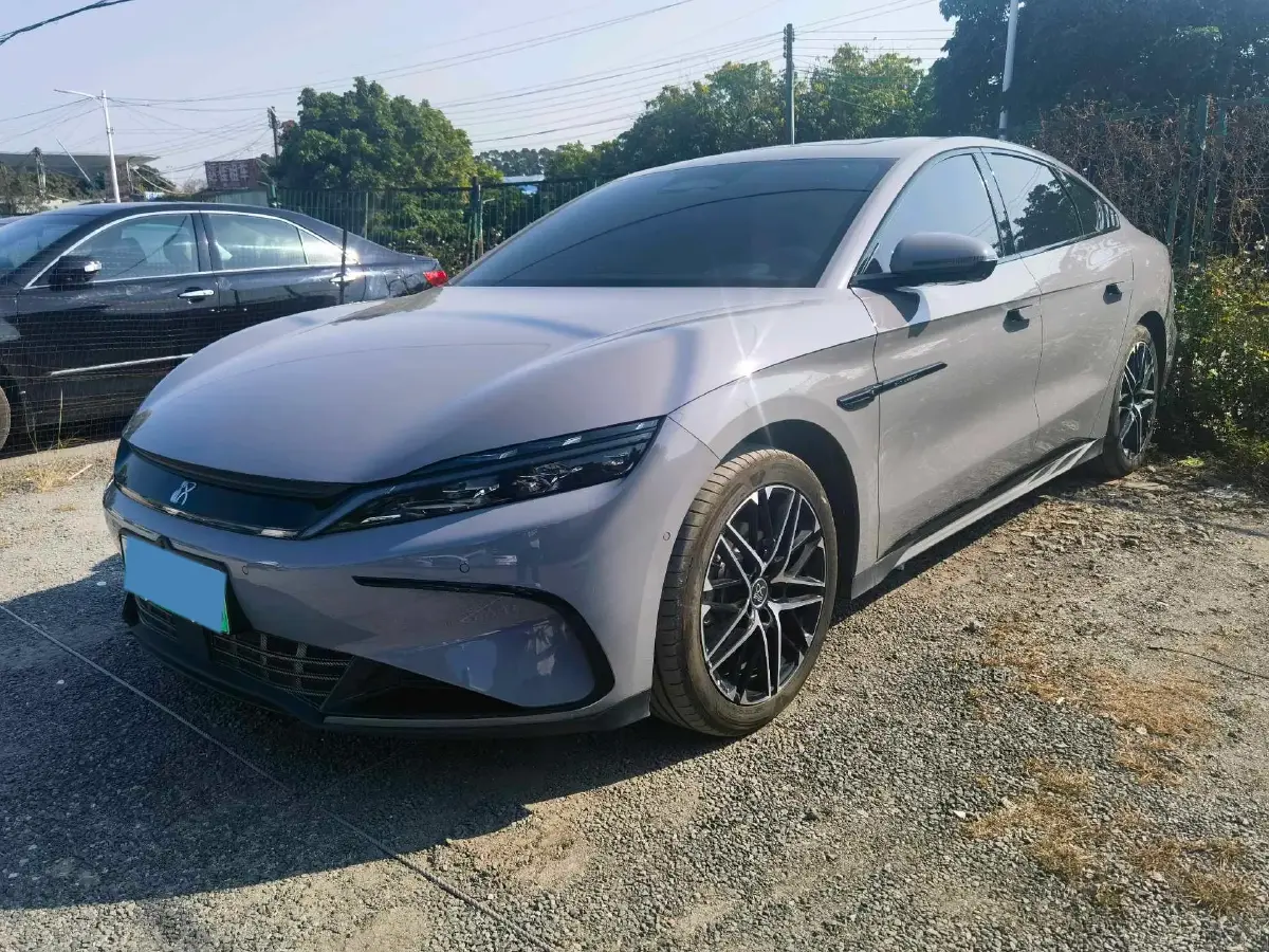 2025 BYD Han BEV 72KWH
