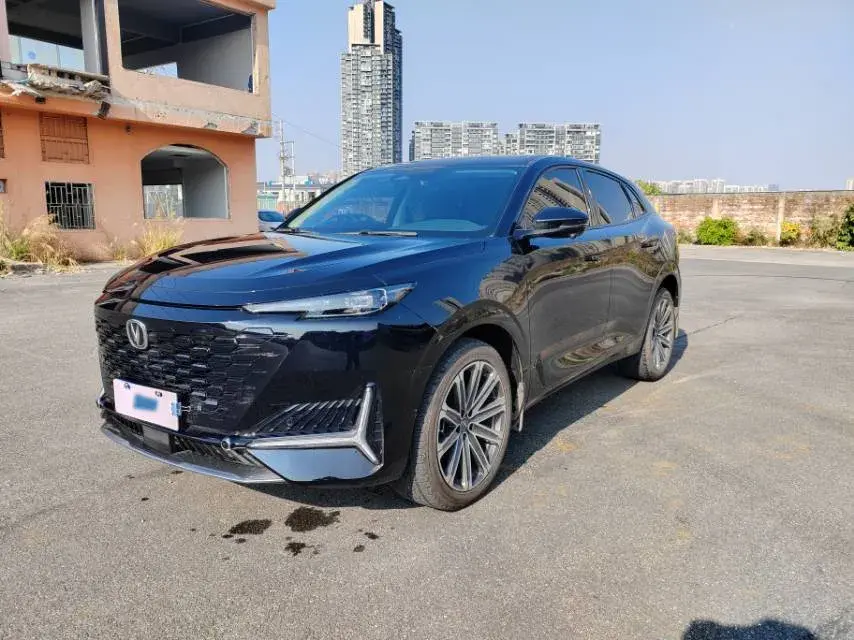 2021 ChangAn UNI-K 2.0T 233HP L4 8AT