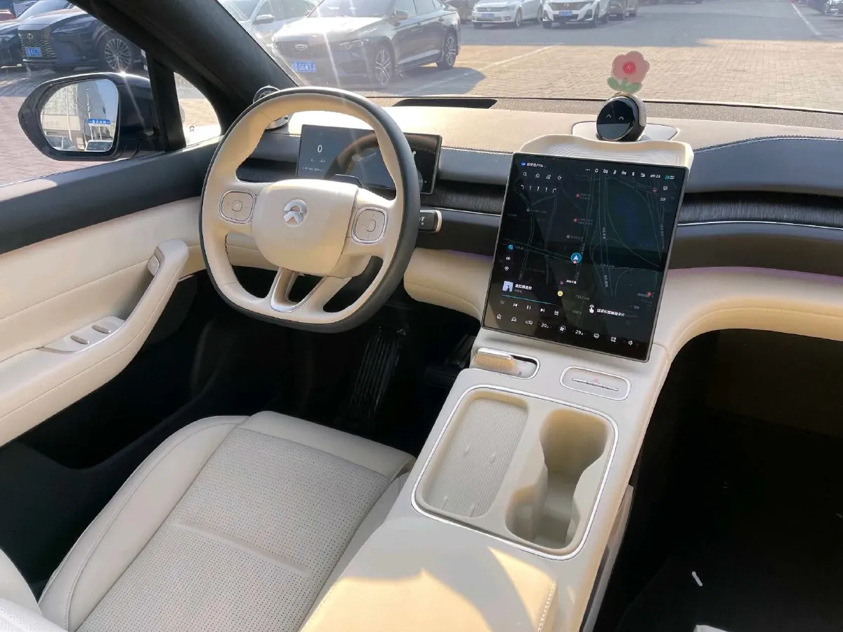 2024 NIO ES6 BEV 75KWH,autocango,china used car exporter,china ev exporter,chinese used car exporter,chinese used ev exporter