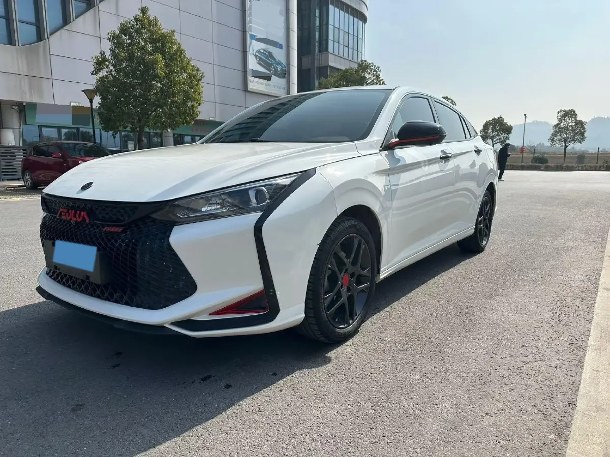 2021 DongFeng Aeolus YiXuan 1.5T 150HP L4 6DCT