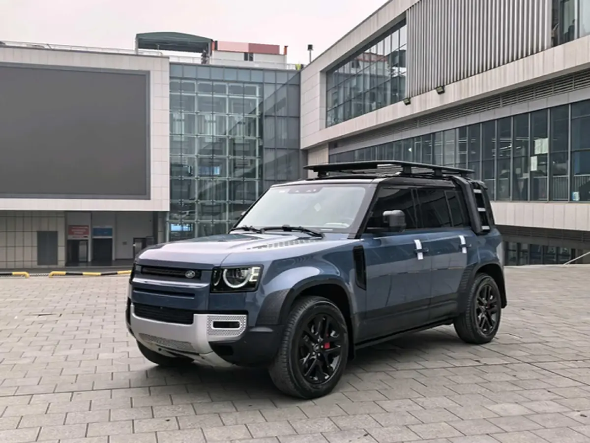 2021 Land Rover Defender 3.0T 400HP L6 8AT