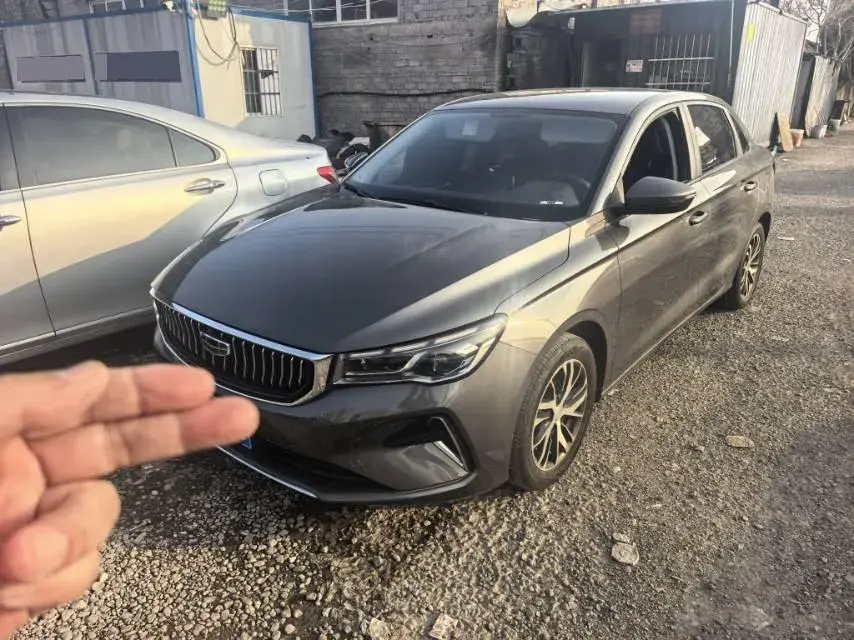 2025 Geely Emgrand 1.5L 127HP L4 CVT