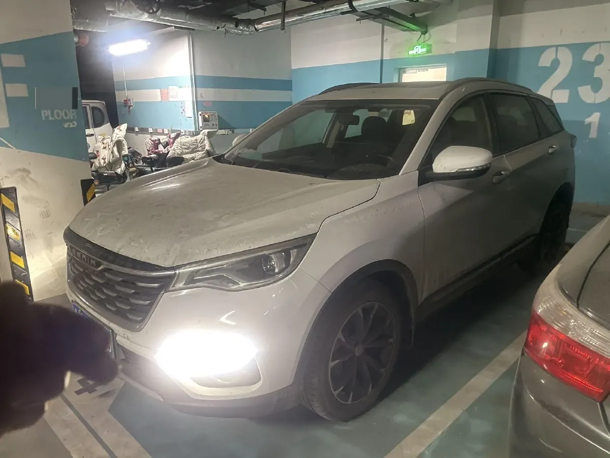 2018 FAW Senia R9 1.2T 143HP L4 7DCT,autocango,china used car exporter,china ev exporter,chinese used car exporter,chinese used ev exporter