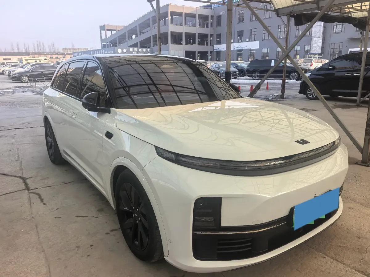 2023 Li L7 Range Extended 154HP REEV 40.9KWH,autocango,china used car exporter,china ev exporter,chinese used car exporter,chinese used ev exporter