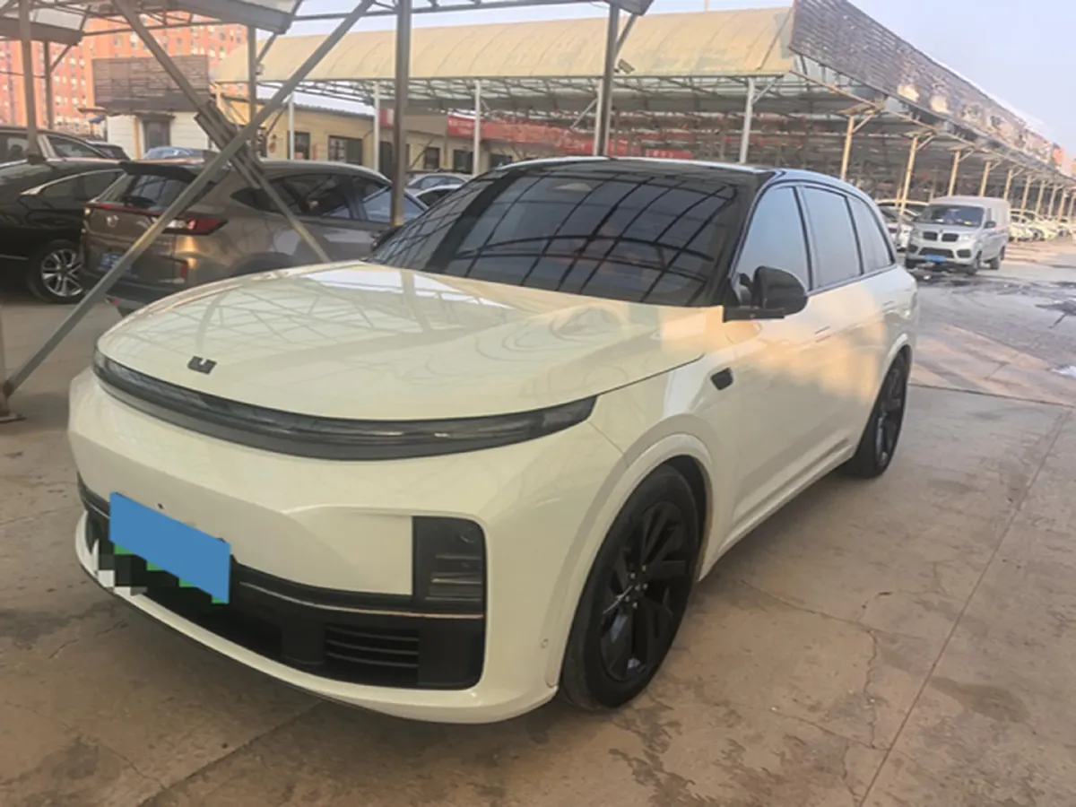 2023 Li L7 Range Extended 154HP REEV 40.9KWH,autocango,china used car exporter,china ev exporter,chinese used car exporter,chinese used ev exporter