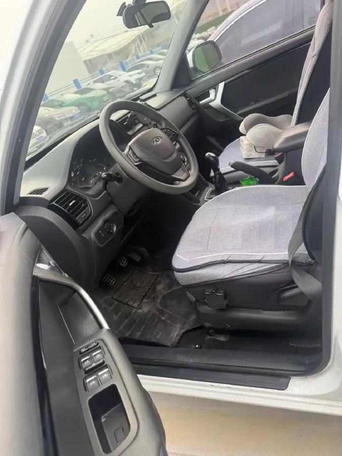 2018 Chery Tiggo 3 1.6L 126HP L4 5MT,autocango,china used car exporter,china ev exporter,chinese used car exporter,chinese used ev exporter