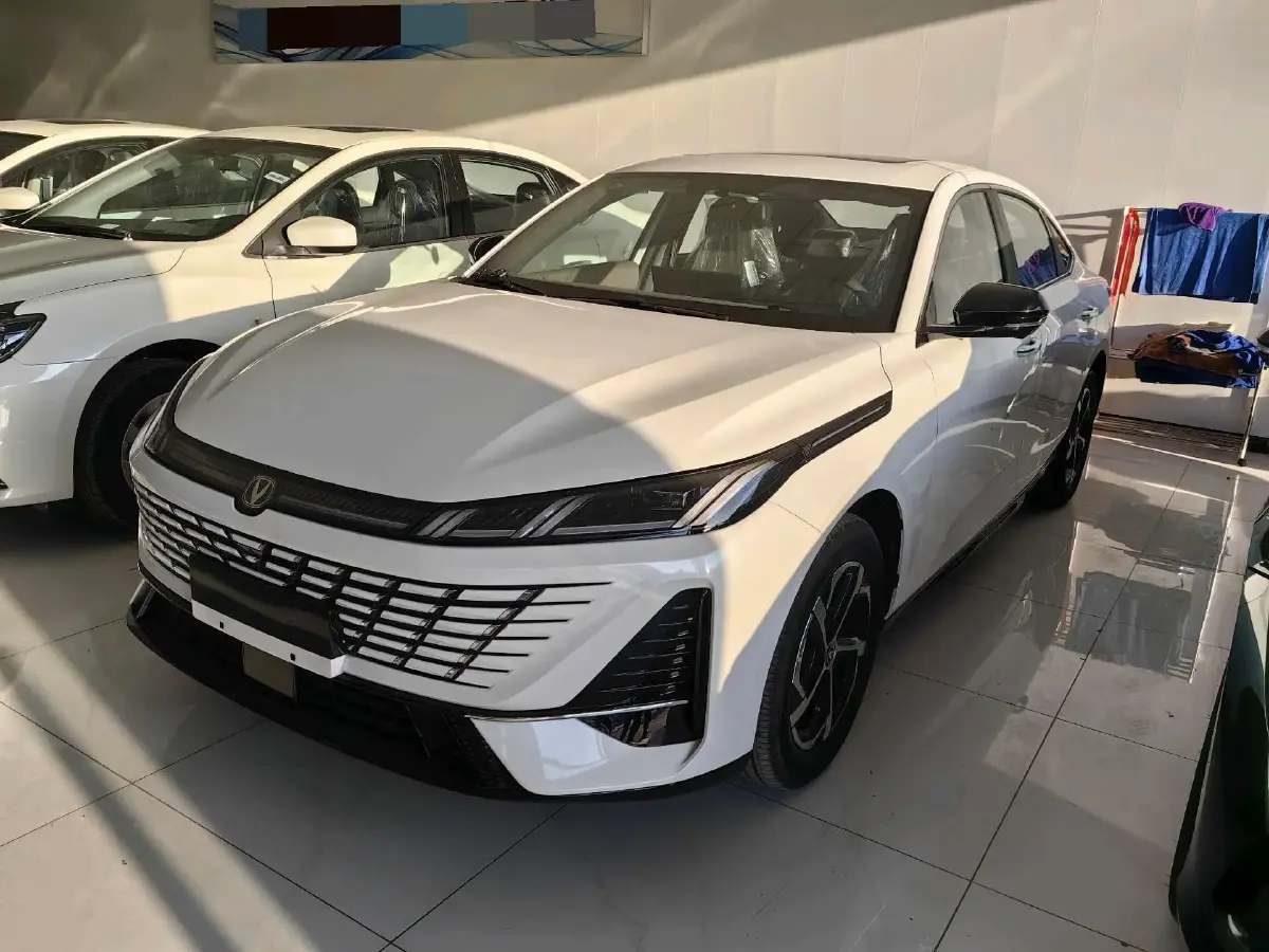 2026 ChangAn Eado 1.5T 192HP L4 7DCT