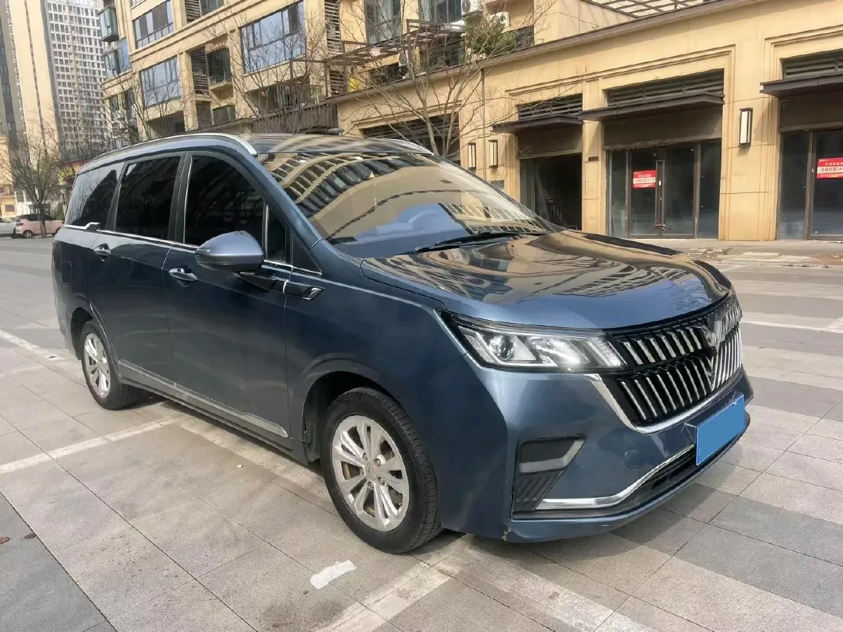 2022 WuLing ZhengChen 2.0L 136HP L4 6MT,autocango,china used car exporter,china ev exporter,chinese used car exporter,chinese used ev exporter