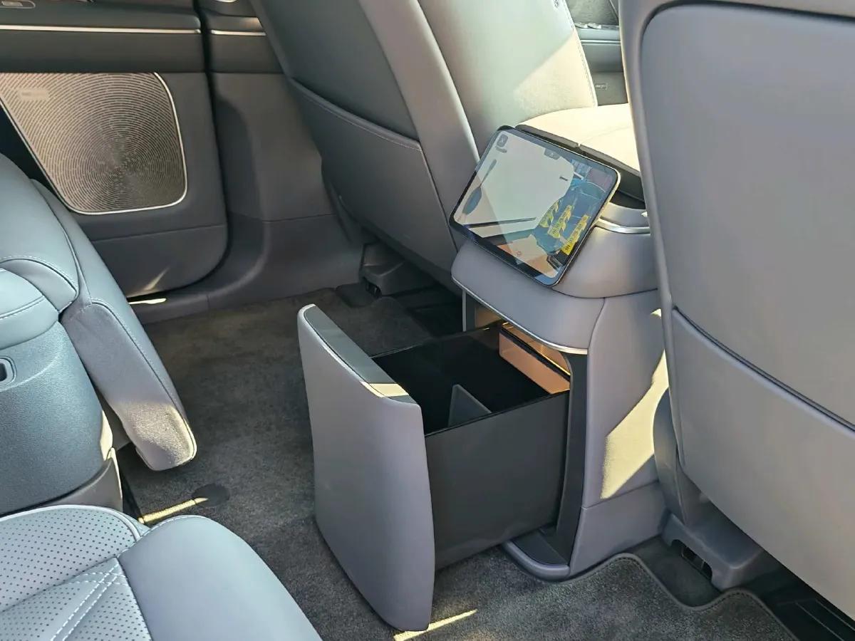 2026 NIO ES8 BEV,autocango,china used car exporter,china ev exporter,chinese used car exporter,chinese used ev exporter