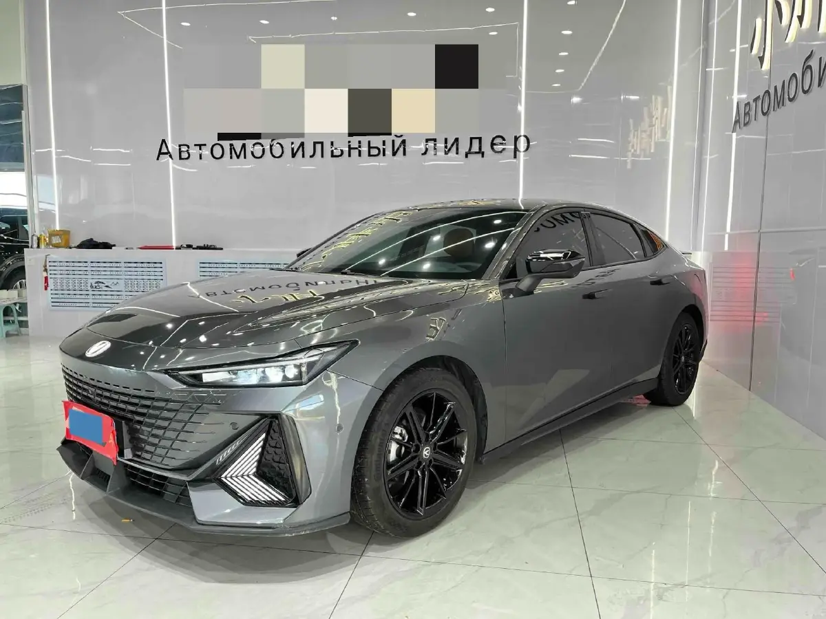 2022 ChangAn UNI-V 1.5T 188HP L4 7DCT