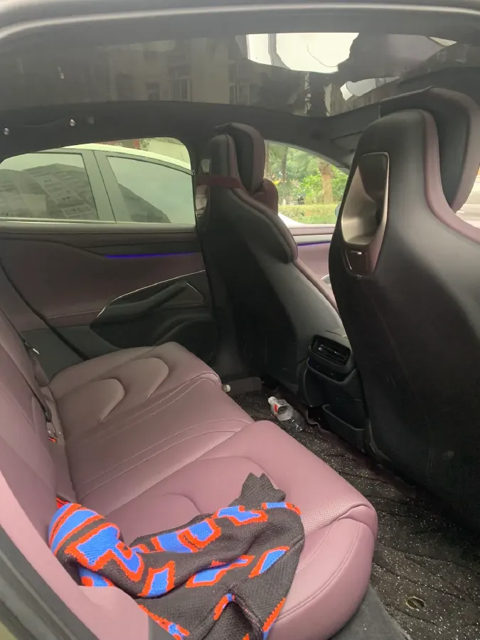 2024 MI SU7 BEV 73.6KWH,autocango,china used car exporter,china ev exporter,chinese used car exporter,chinese used ev exporter