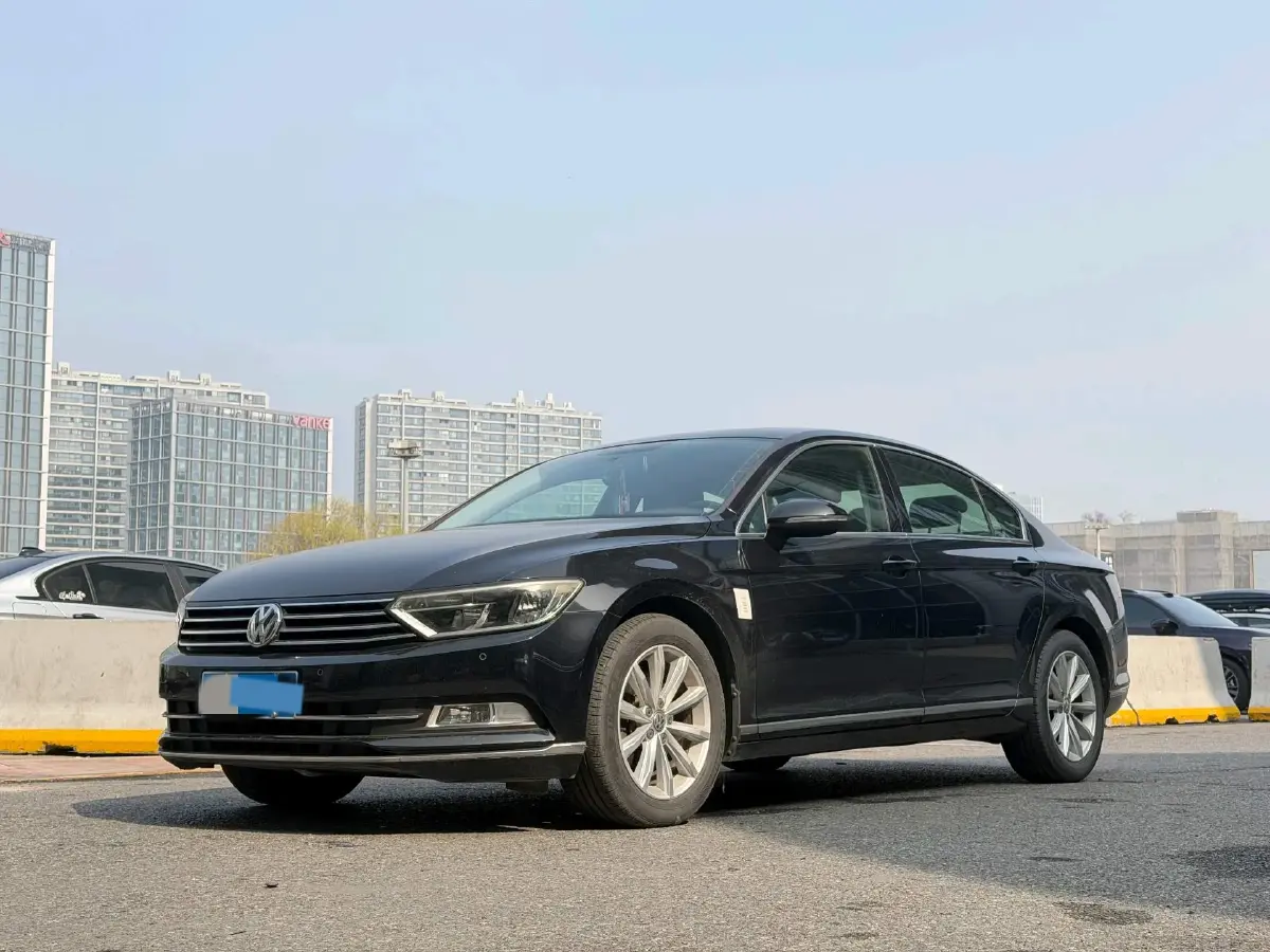 2018 Volkswagen Magotan 1.8T 180HP L4 7DCT