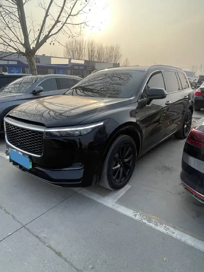 2021 Li ONE Range Extended 131HP REEV 40.5KWH