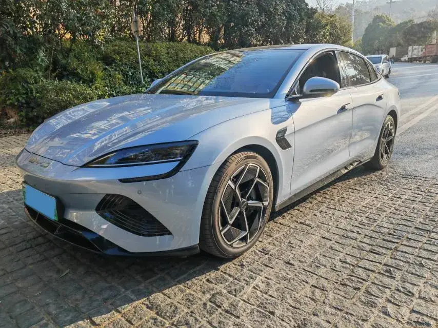 2022 AITO AITO M5 Range Extended 125HP REEV 40KWH