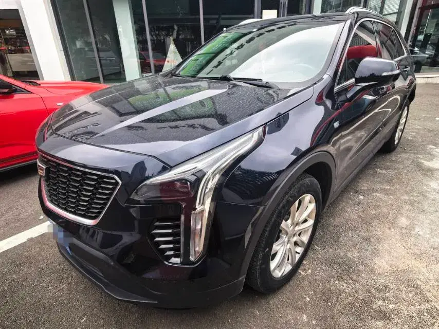 2020 Cadillac XT4 2.0T 241HP L4 9AT