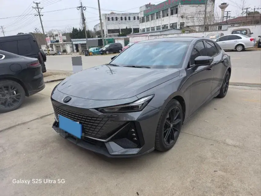 2023 ChangAn UNI-V 1.5T 188HP L4 7DCT