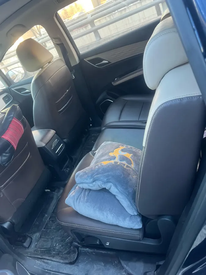 2022 Exceed LXC-DM 1.5T 156HP L4 3DHT PHEV 19.27KWH,autocango,china used car exporter,china ev exporter,chinese used car exporter,chinese used ev exporter