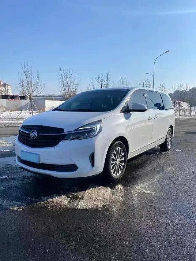 2022 Buick GL8 2.0T 237HP L4 9AT