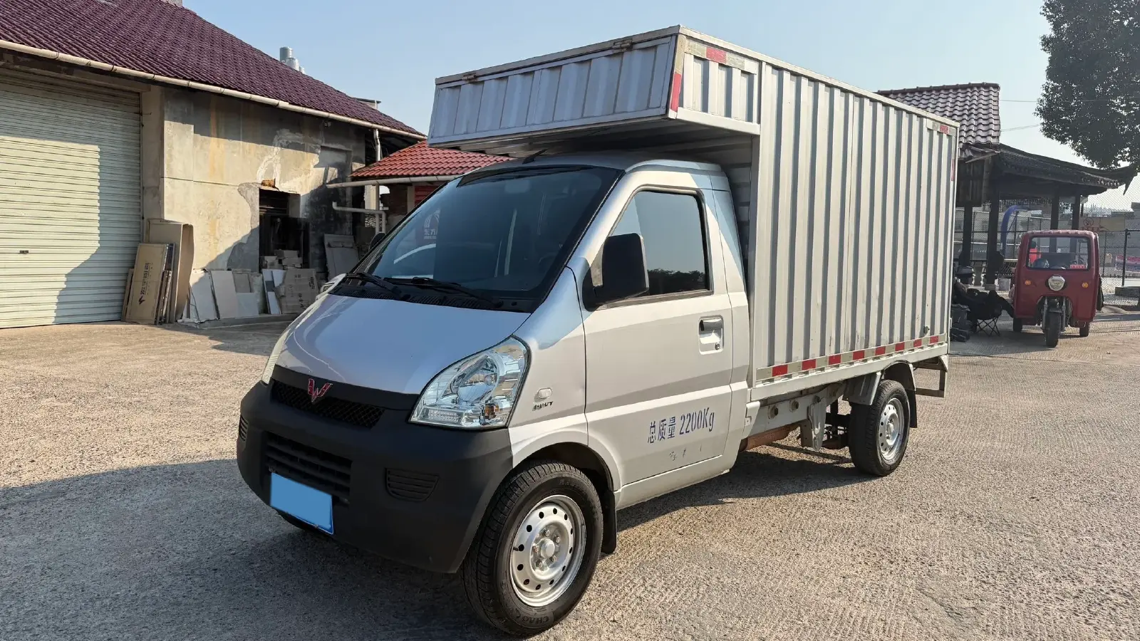 2020 WuLing RongGuang Mini Truck 1.5L 99HP L4 5MT