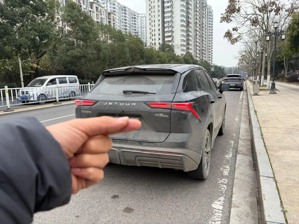 2023 Jetour DASHING i-DM 1.5T 156HP L4 3DHT PHEV 19.27KWH,autocango,china used car exporter,china ev exporter,chinese used car exporter,chinese used ev exporter