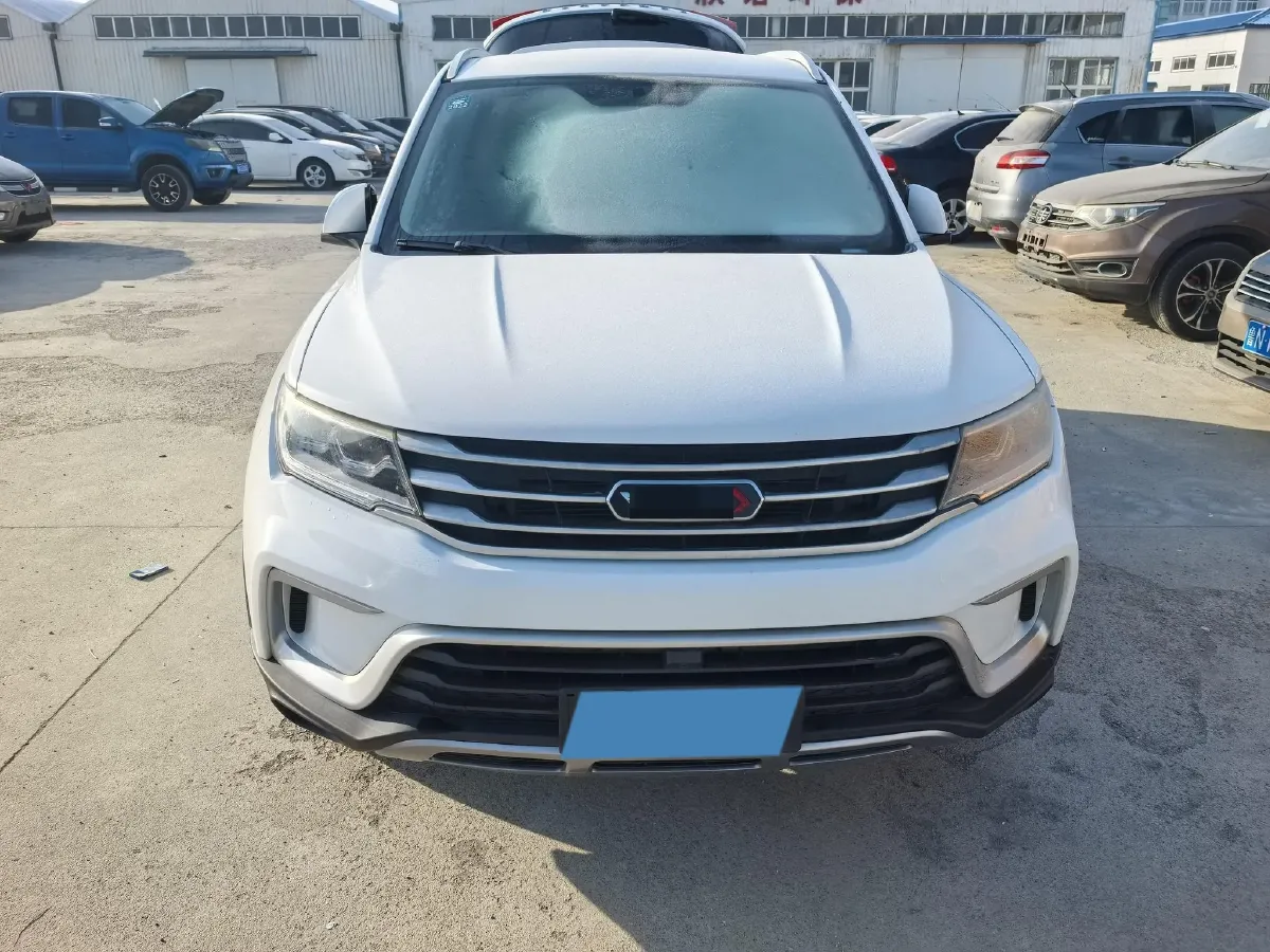 2019 Yema BoJun 1.5T 156HP L4 CVT,autocango,china used car exporter,china ev exporter,chinese used car exporter,chinese used ev exporter