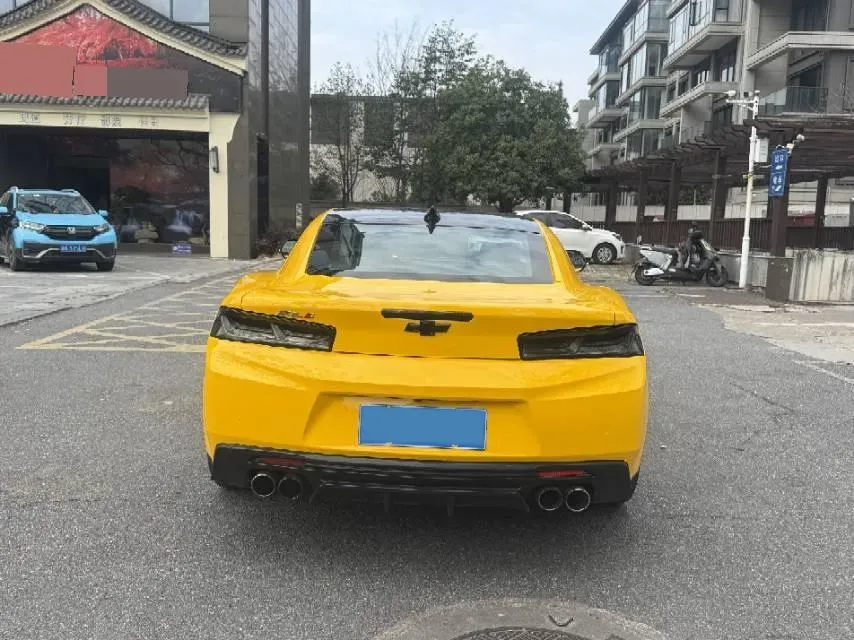 2017 Chevrolet Camaro 2.0T 275HP L4 8AT,autocango,china used car exporter,china ev exporter,chinese used car exporter,chinese used ev exporter