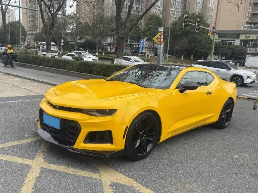 2017 Chevrolet Camaro 2.0T 275HP L4 8AT