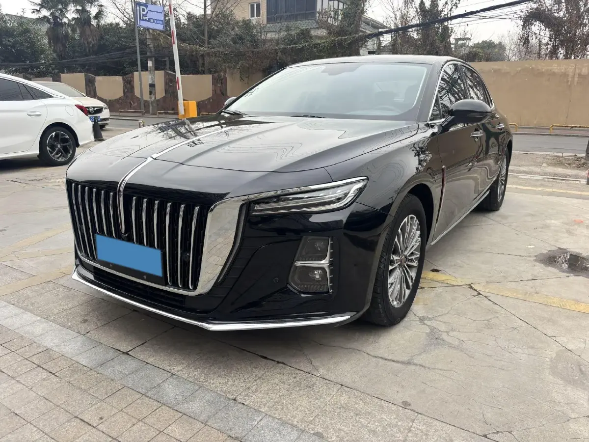 2024 HongQi H5 1.5T 169HP L4 7DCT