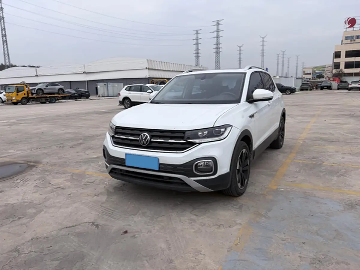 2023 Volkswagen Tacqua 1.2T 116HP L4 7DCT