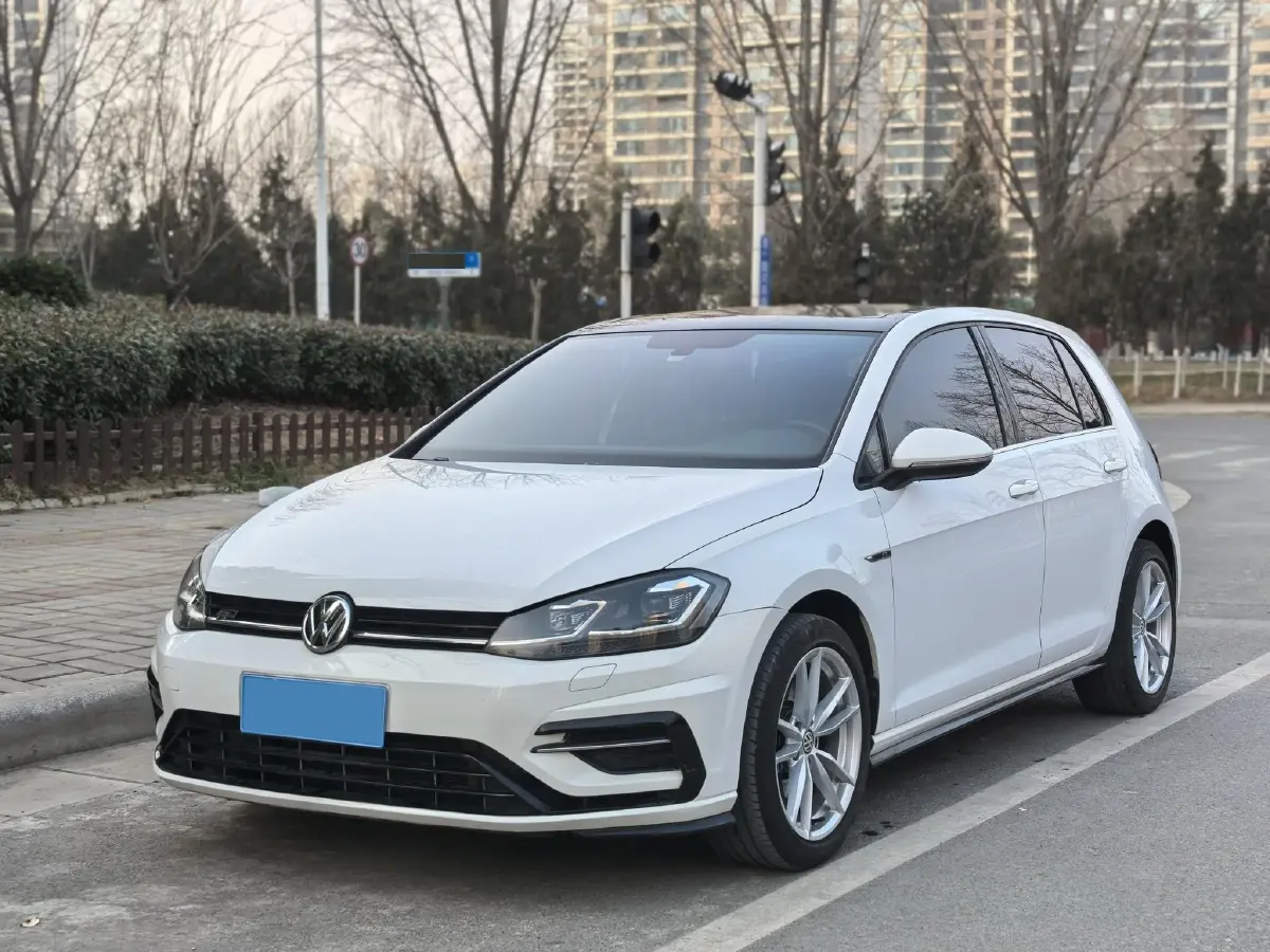 2018 Volkswagen Golf 1.4T 150HP L4 7DCT