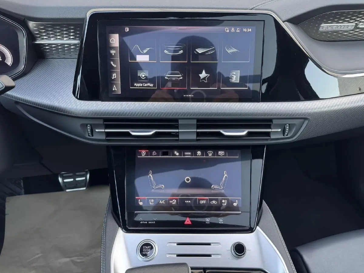 2024 Audi Q6 2.0T 265HP L4 7DCT,autocango,china used car exporter,china ev exporter,chinese used car exporter,chinese used ev exporter