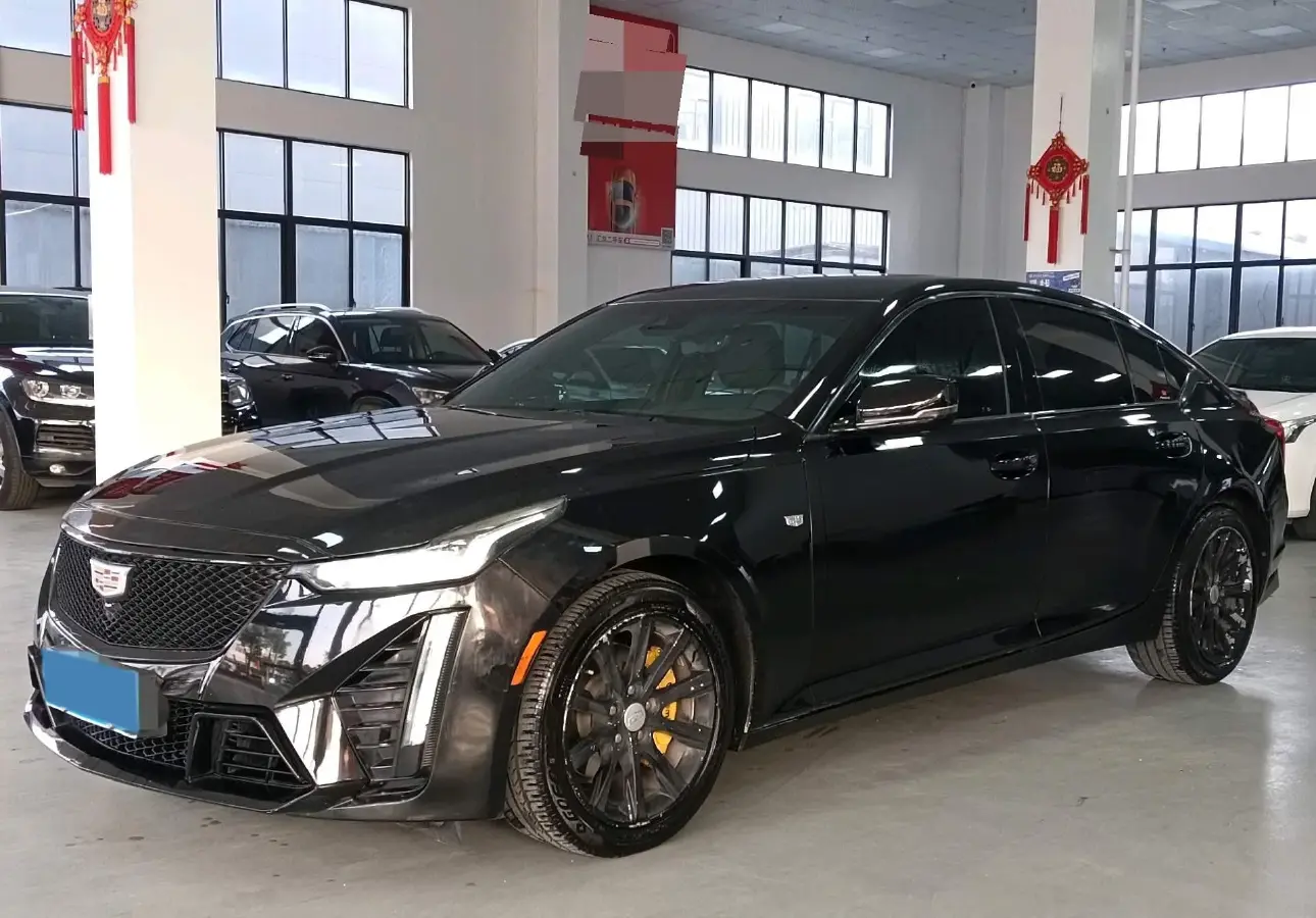 2020 Cadillac CT5 2.0T 241HP L4 10AT