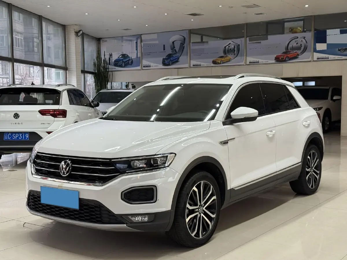 2021 Volkswagen T-Roc 1.4T 150HP L4 7DCT