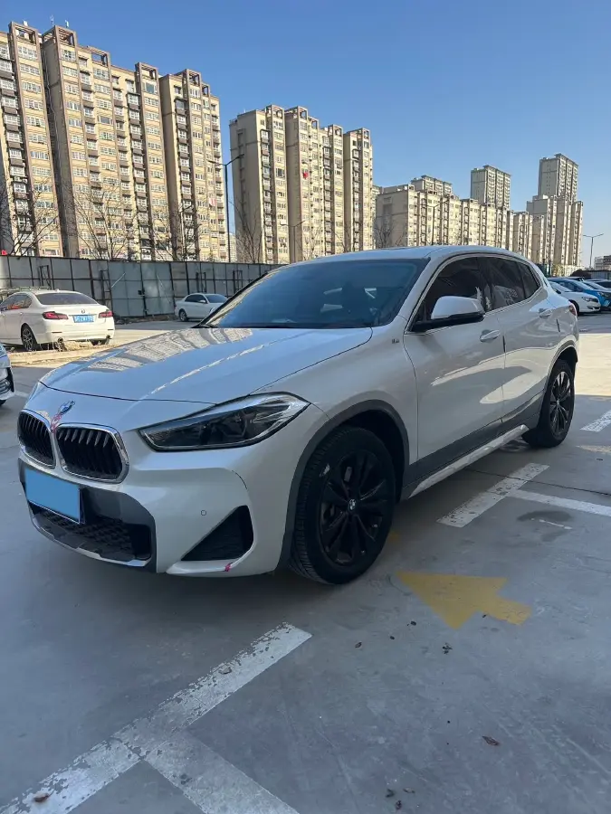 2022 BMW X2 2.0T 192HP L4 7DCT
