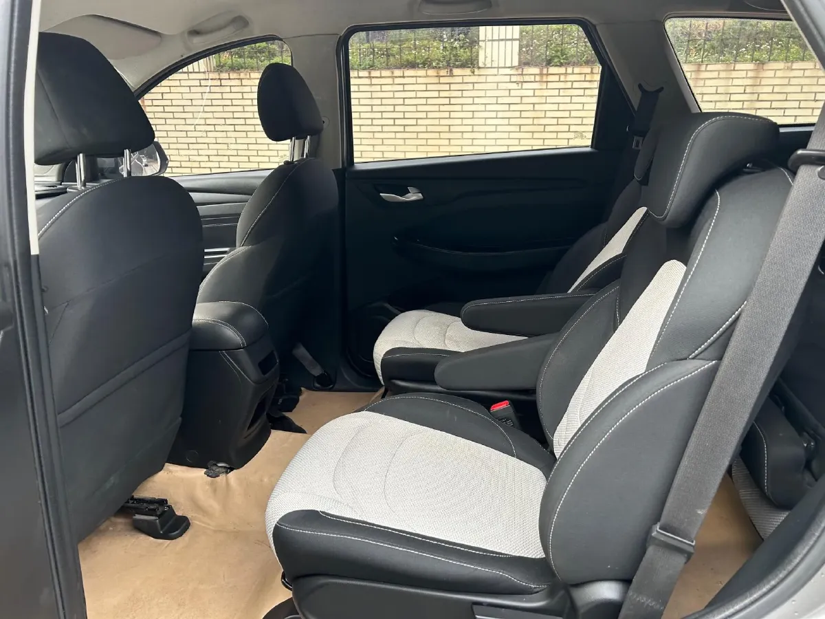 2018 Foton XiangLing M 1.2L 86HP L4 5MT,autocango,china used car exporter,china ev exporter,chinese used car exporter,chinese used ev exporter